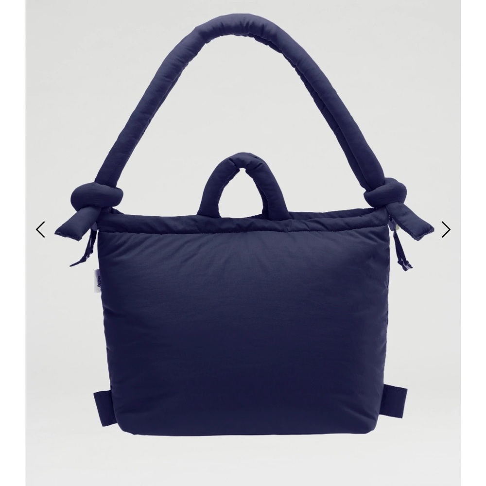 ÖLEND Navy Quilted Tote Bag with Knotted Handles